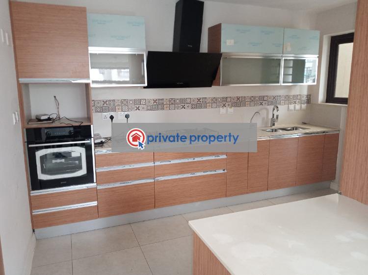 4 bedroom House For Sale &nbsp;langata Road Nairobi Central  - 5