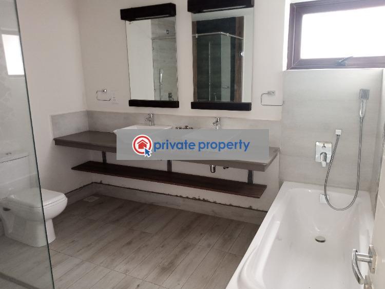 4 bedroom House For Sale &nbsp;langata Road Nairobi Central  - 11