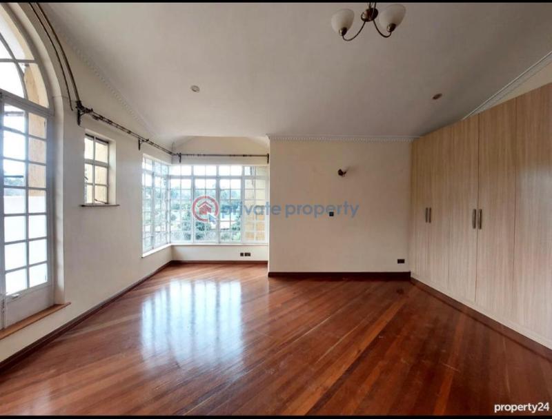 4 bedroom House For Sale Nairobi Karen  - 4