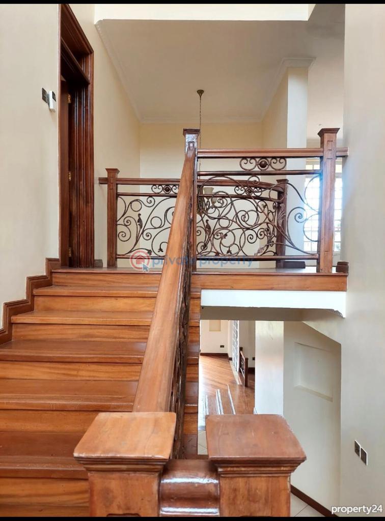 4 bedroom House For Sale Nairobi Karen  - 16