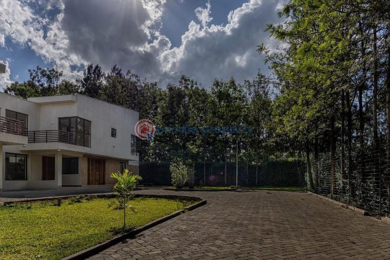 4 bedroom Townhouse For Rent Karen Nairobi - 2