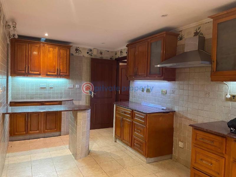 4 bedroom Townhouse For Rent Spring Valley Nairobi - 0