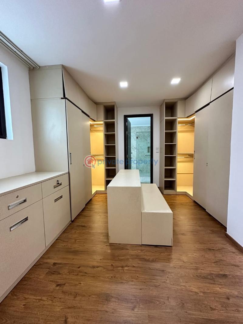 4 bedroom Townhouse For Sale Peponi Road Westlands Nairobi - 12