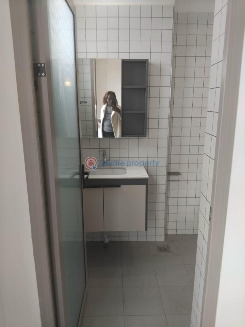 4 bedroom Apartment For Rent Near Kileleshwa Police Station. Nairobi - 5