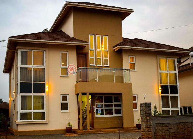 4 bedroom Hotel / Guest House For Sale Runda Westlands Nairobi - 10