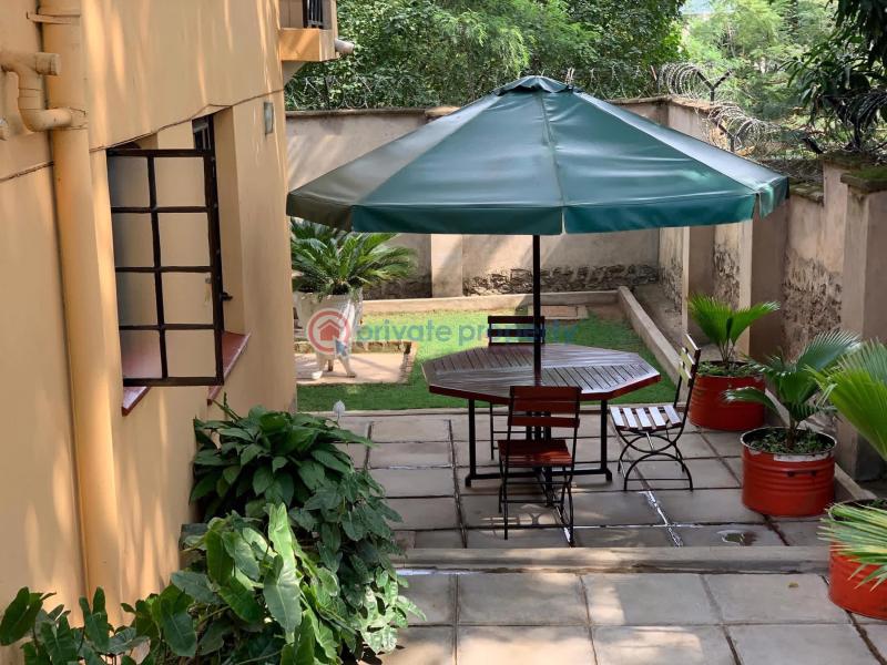 4 bedroom Townhouse For Sale Tom Mboya Estate Market Milimani Kisumu - 5