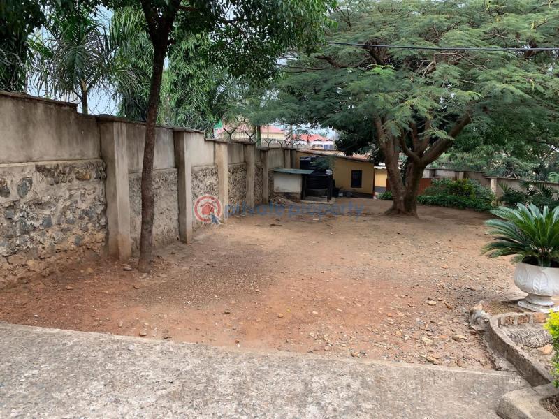 4 bedroom Townhouse For Sale Tom Mboya Estate Market Milimani Kisumu - 9