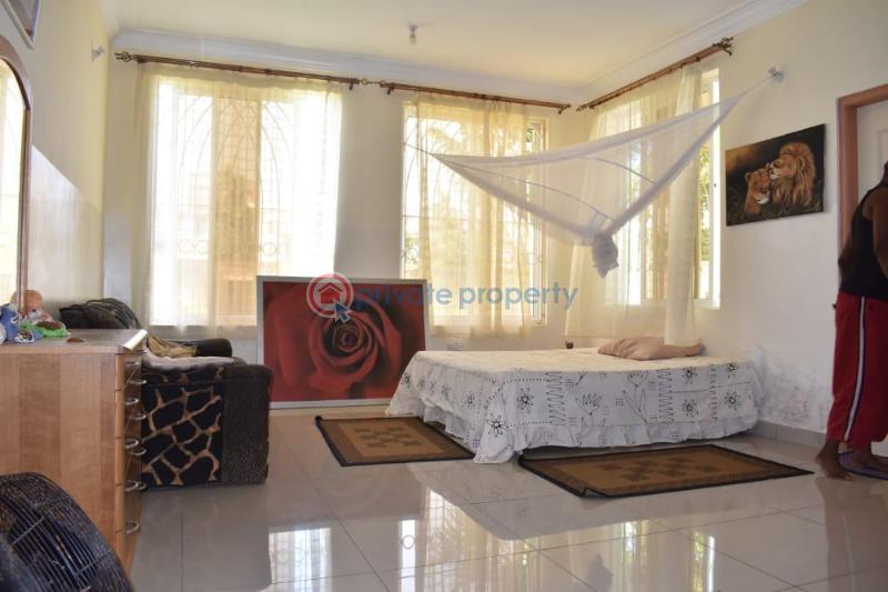 4 bedroom Townhouse For Sale Shanzu Garden Estate Shanzu Mombasa - 10