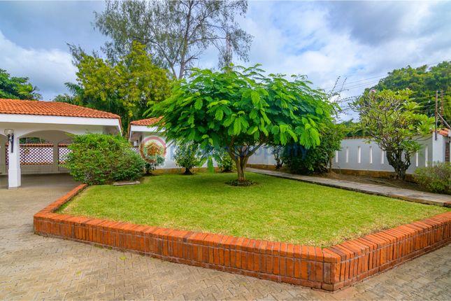 4 bedroom House For Sale Nyali Mombasa  - 1