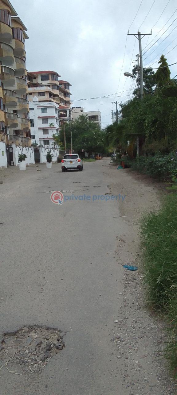 4 bedroom House For Sale Nyali Mombasa  - 11