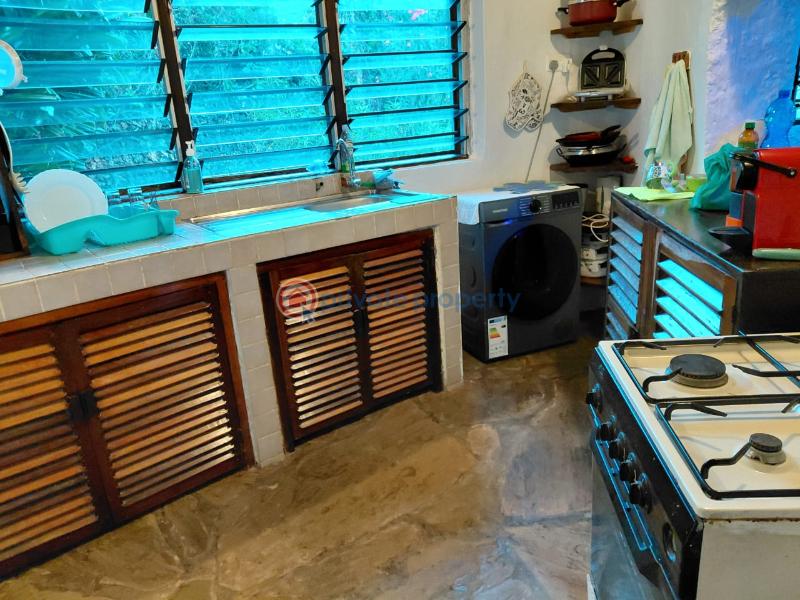 4 bedroom House For Sale Ocean Front Watamu Kilifi - 24