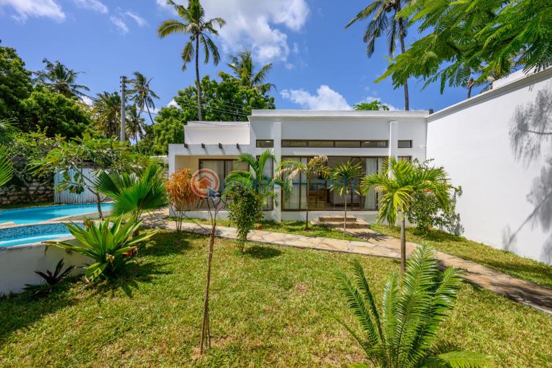 4 bedroom Apartment For Sale voyager Nyali Mombasa - 38