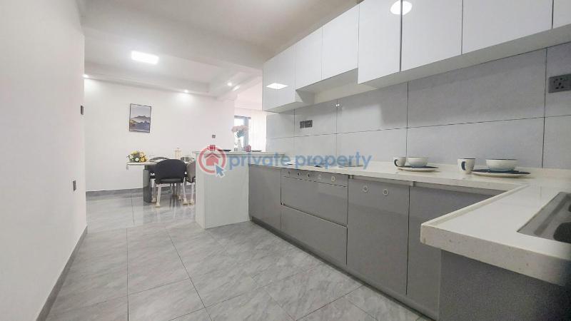 4 bedroom Apartment For Sale Near Yaya Center Kilimani Nairobi - 12