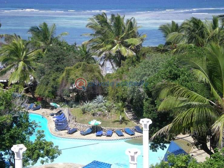10 bedroom Hotel / Guest House For Sale Ukunda Kwale Diani Beach Ukunda. Kwale - 14