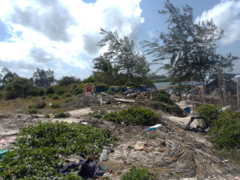 Land For Sale Paparemo Beach Area Ocean Front Watamu Kilifi - 4