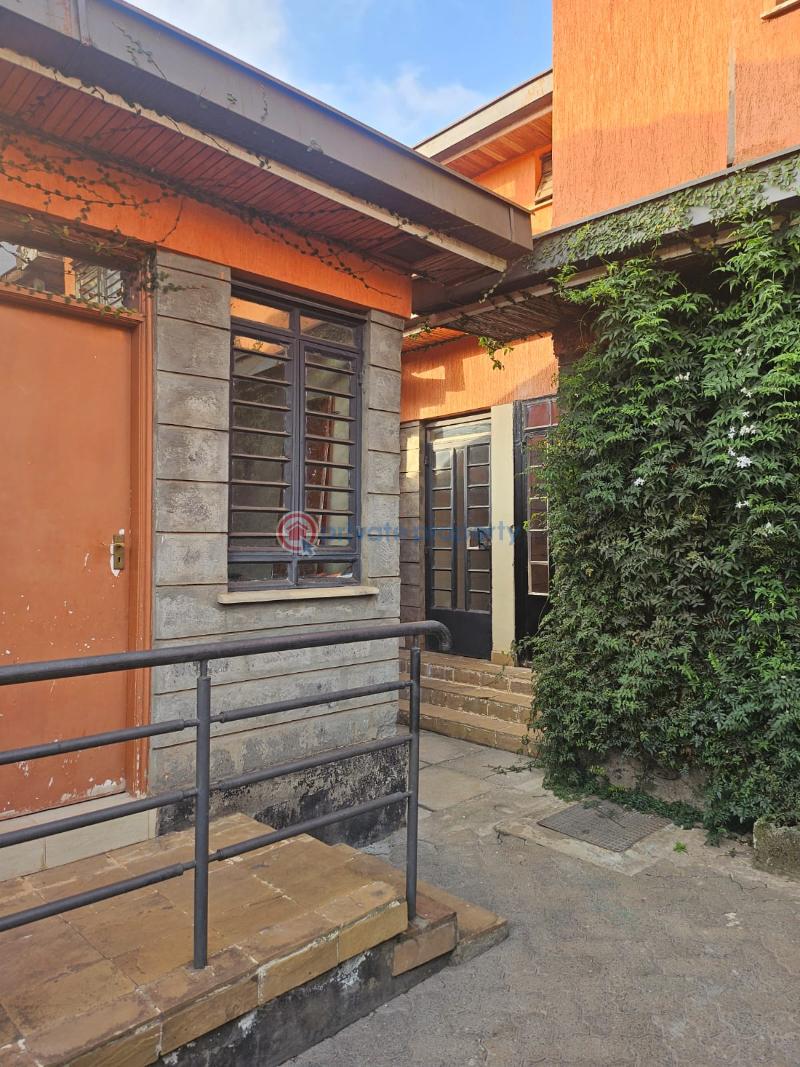 4 bedroom House For Sale Sigona, Kikuyu, 200meters From Waiyaki Way Kikuyu Kiambu - 2
