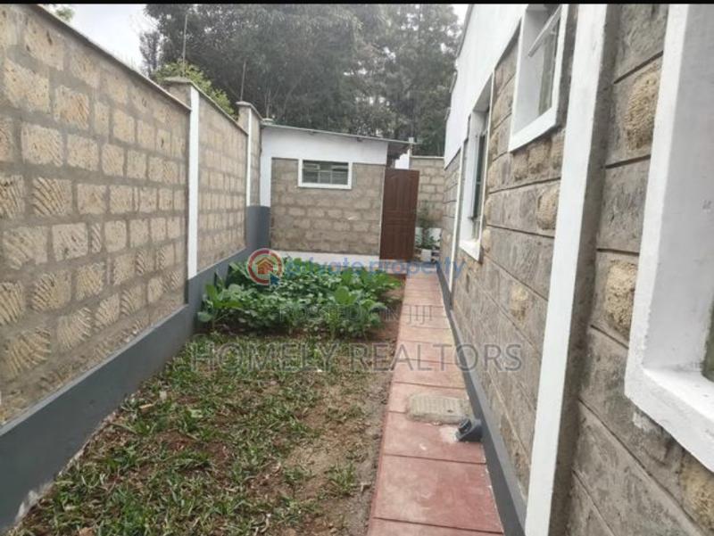 4 bedroom House For Sale A Few Meters From The Tarmac Road Ngong Kajiado - 7