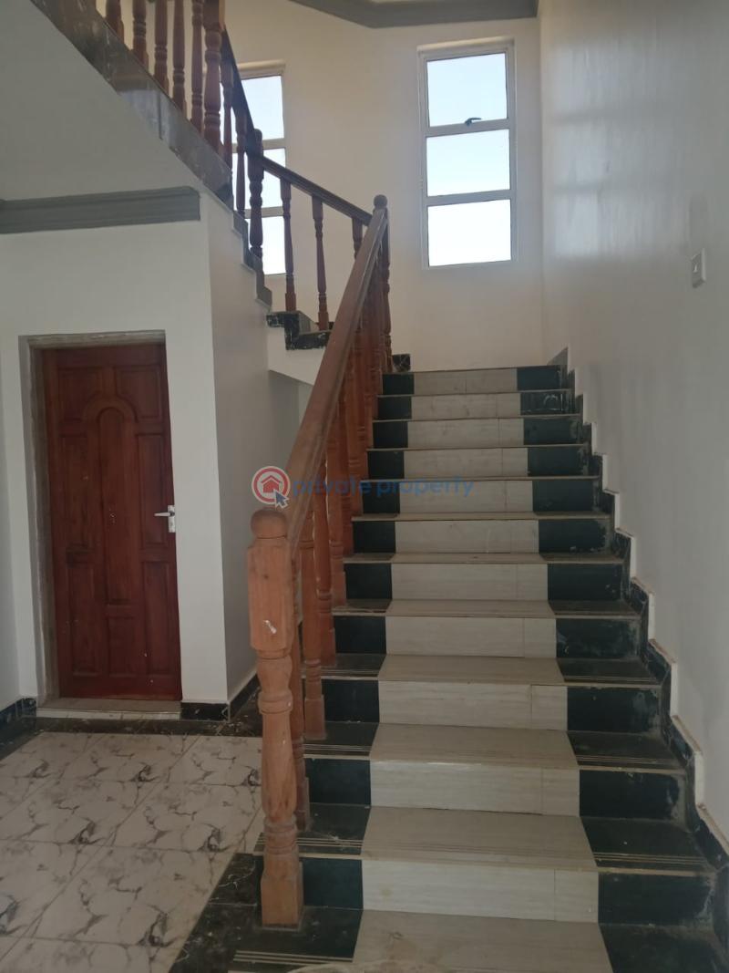 4 bedroom House For Sale Bamburi Utange near Braeburn International School Bamburi Mombasa - 8
