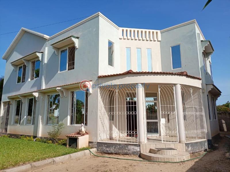 4 bedroom House For Sale Shanzu Mombasa - 1