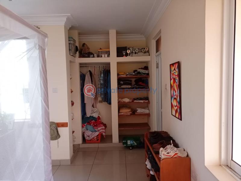 4 bedroom House For Sale Shanzu Mombasa - 4