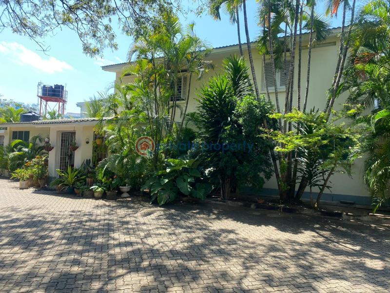 4 bedroom House For Sale Mama Ngina Dr Mombasa Nyali Nyali Mombasa  - 4