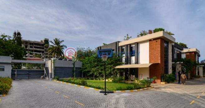 4 bedroom Detached Duplex For Sale Mombasa, Nyali Near Nyali Police Mombasa - 1