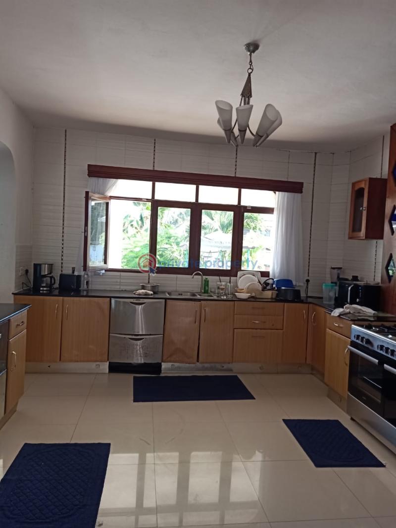 4 bedroom House For Sale Mombasa, Nyali Nyali Mombasa  - 10