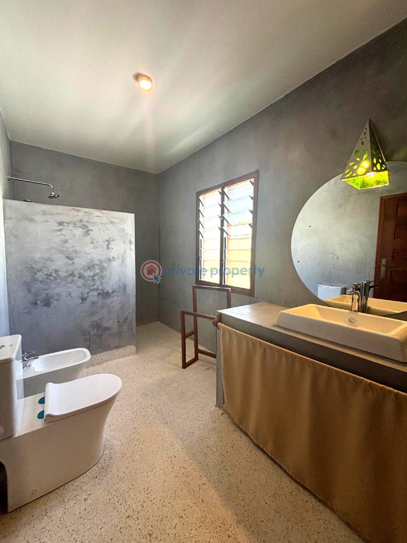 4 bedroom House For Sale Watamu, Kenya Ocean Front Watamu Kilifi - 11