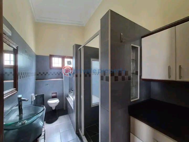 5 bedroom House For Rent Runda Westlands Nairobi - 10