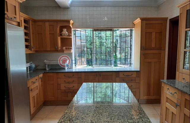 5 bedroom House For Sale Old Muthaiga Nairobi - 12