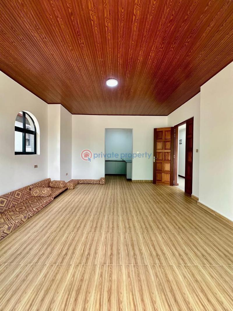 5 bedroom Townhouse For Sale Lavington Nairobi - 12