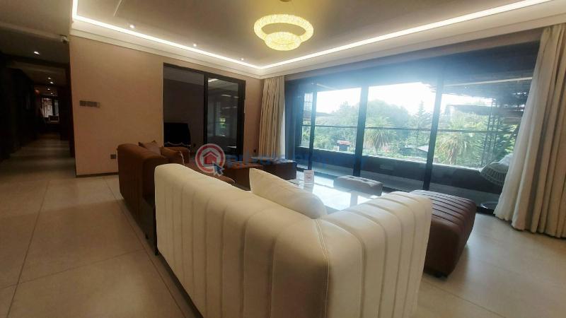 5 bedroom Apartment For Sale Argwings Kodhek Road. Kilimani Nairobi - 17
