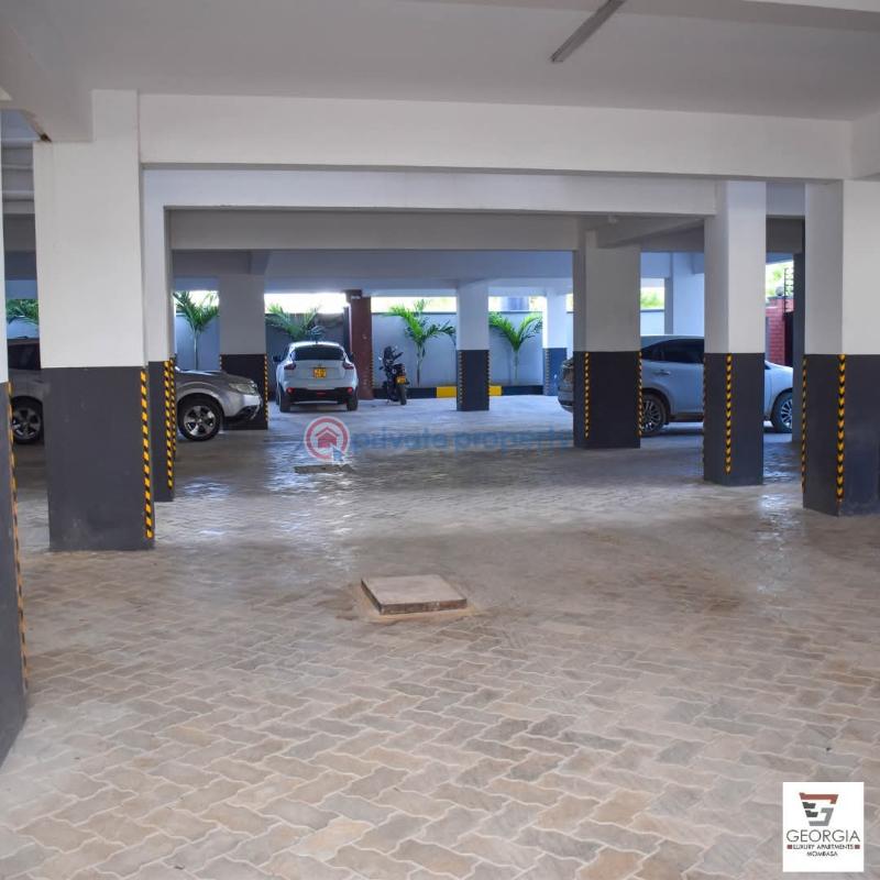 5 bedroom Apartment For Sale Go Khat Shanzu Mombasa - 6