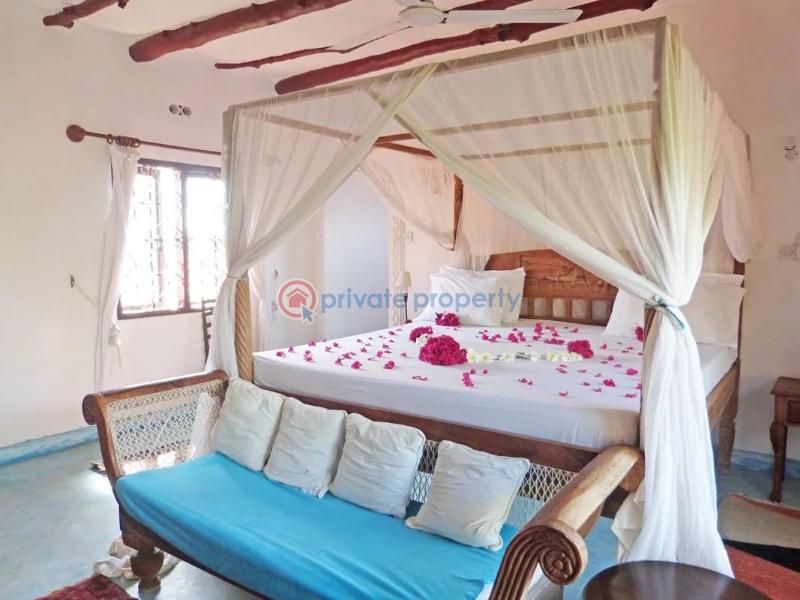 5 bedroom House For Sale Ocean Front Watamu Kilifi - 6