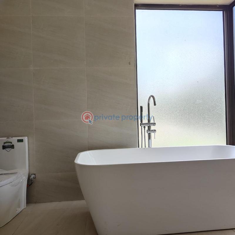 5 bedroom House For Sale Nairobi Karen  - 24