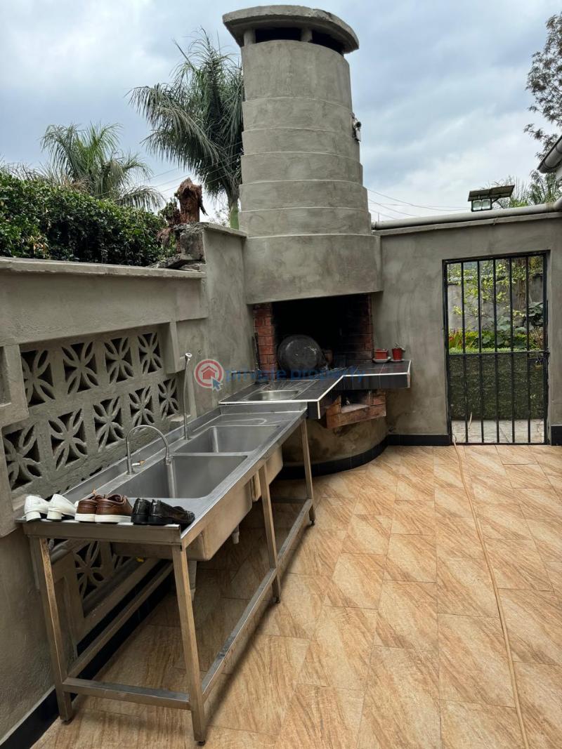 5 bedroom House For Sale Muthaiga North Nairobi - 9