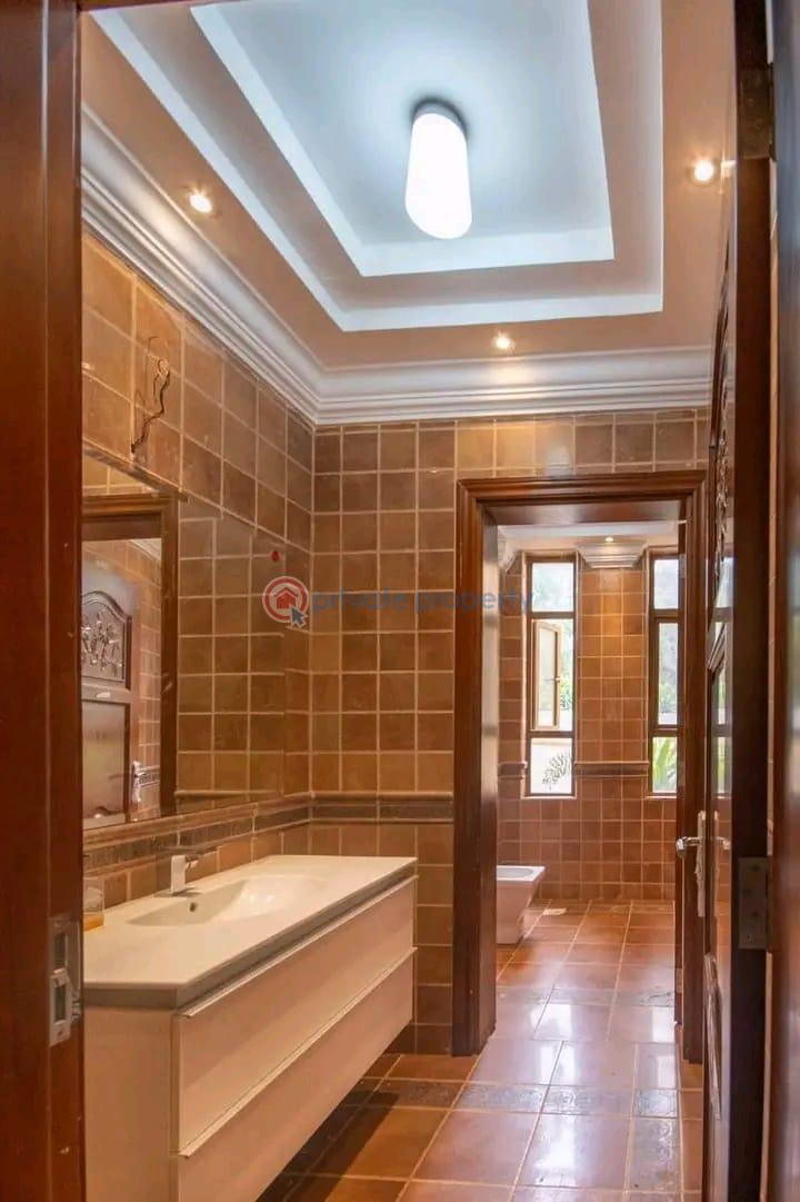 5 bedroom House For Sale Karen Nairobi - 6
