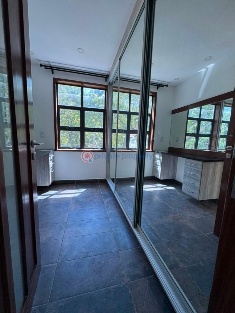 5 bedroom House For Rent Simba Road Nyali Mkomani Mombasa - 6