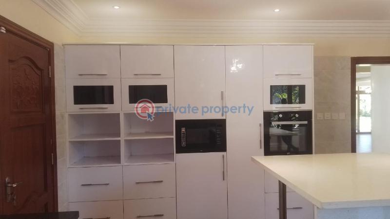 5 bedroom House For Sale Nairobi Karen  - 1