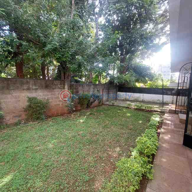 5 bedroom Townhouse For Sale Riverside Drive Westlands Nairobi - 13