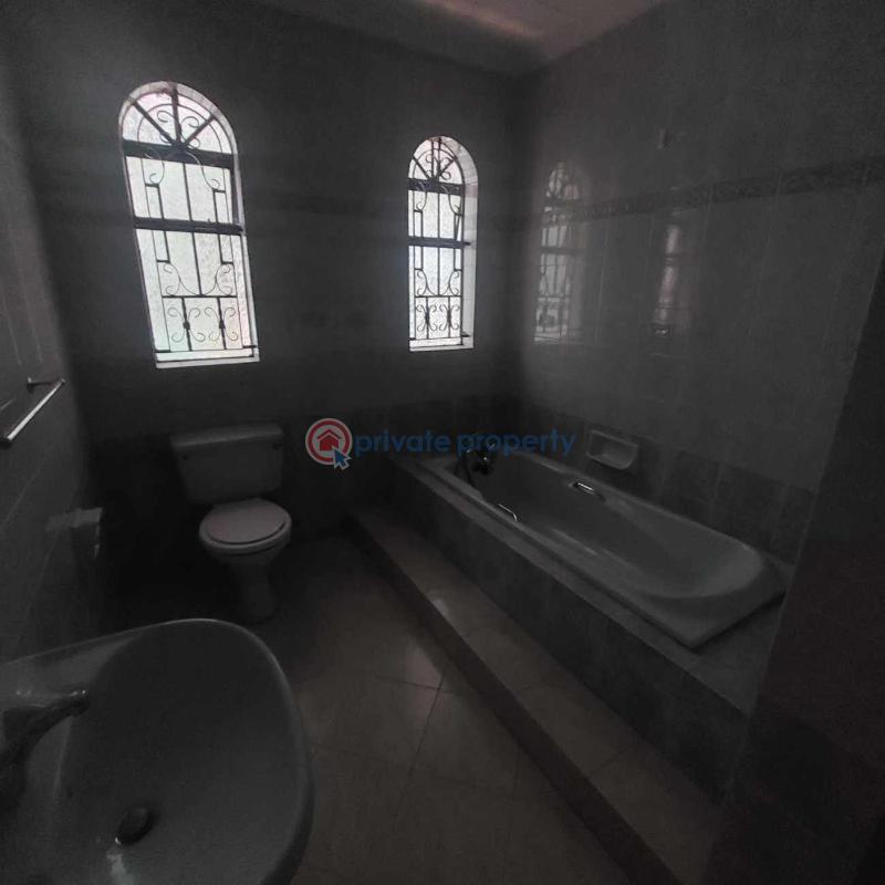 5 bedroom Townhouse For Sale Riverside Drive Westlands Nairobi - 19
