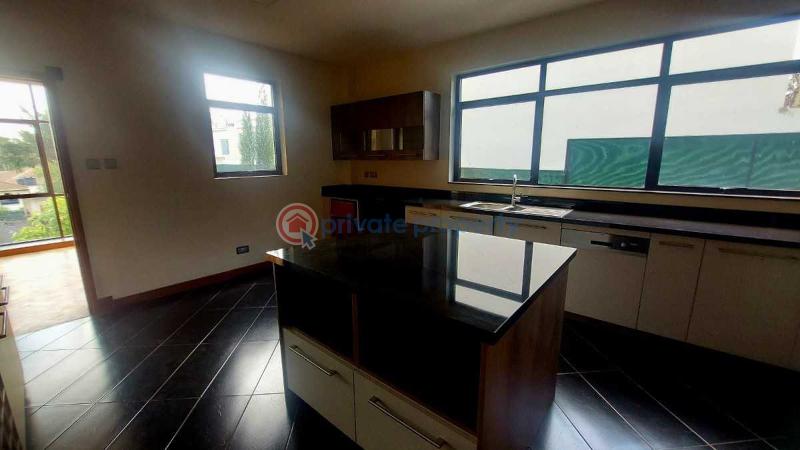 5 bedroom Townhouse For Sale Lavington Mall Lavington Nairobi - 10