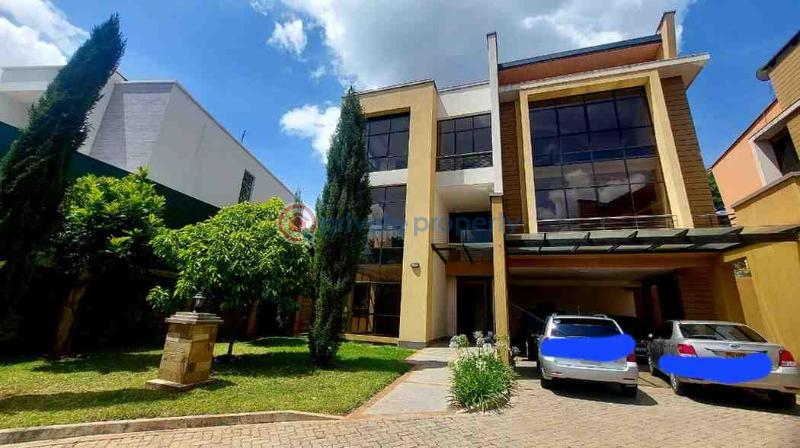 5 bedroom Townhouse For Sale Lavington Mall Lavington Nairobi - 0