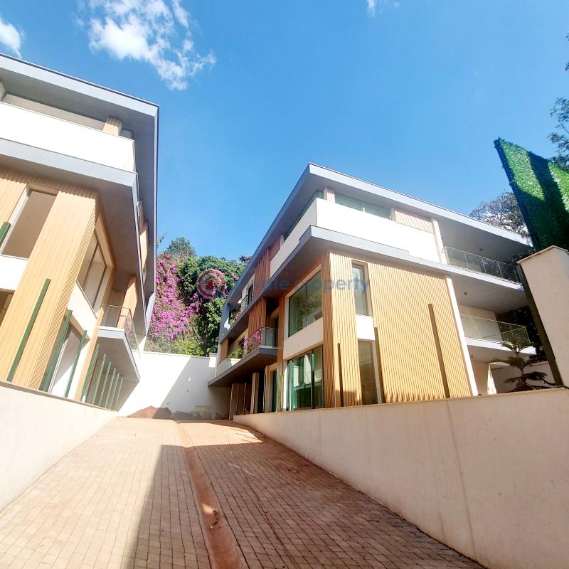 5 bedroom Townhouse For Sale Off Convent Road Lavington Nairobi - 7