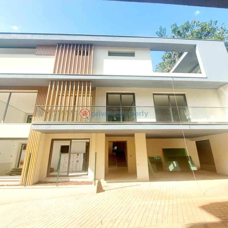 5 bedroom Townhouse For Sale Off Convent Road Lavington Nairobi - 1
