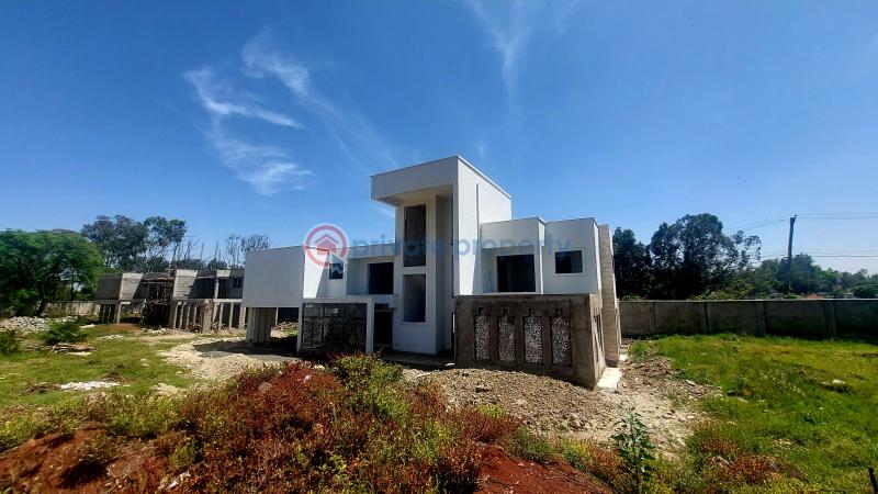 5 bedroom Townhouse For Sale Off Langata Road Nairobi Karen  - 3