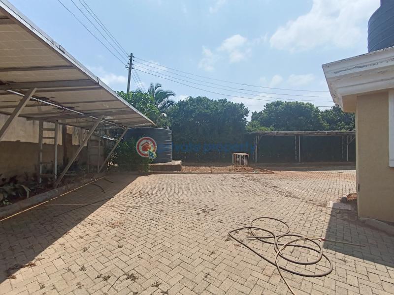 5 bedroom Townhouse For Sale Garden Estate Roysambu Nairobi - 1