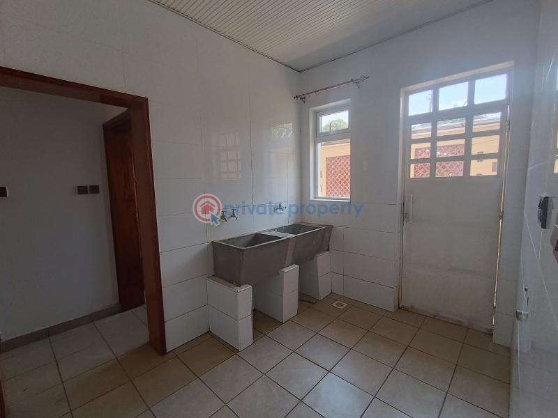 5 bedroom Townhouse For Sale Garden Estate Roysambu Nairobi - 9