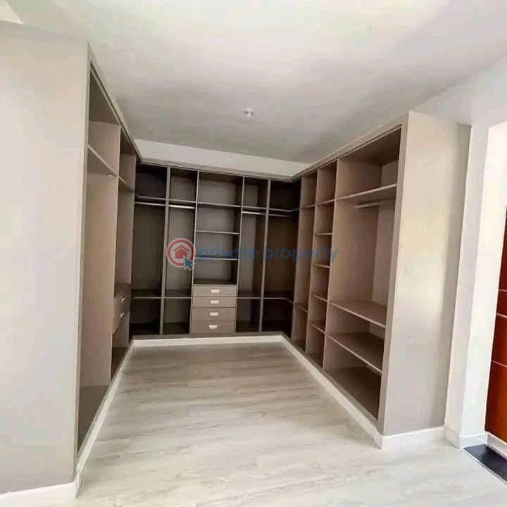 5 bedroom Townhouse For Sale Karen Nairobi - 7