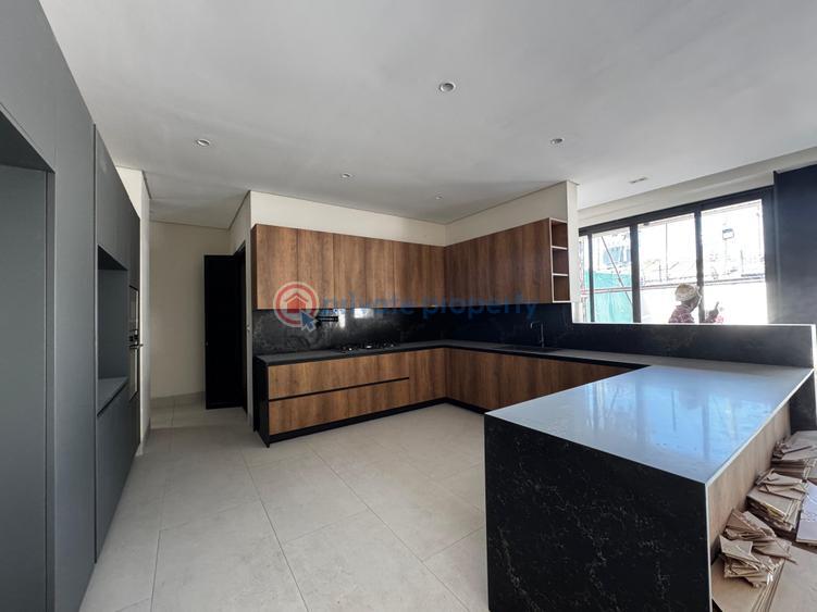 5 bedroom House For Sale Grevilea Groove westlands Nairobi - 2